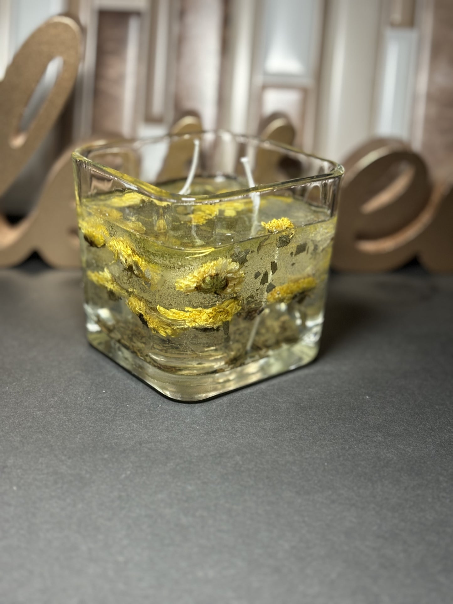 Eucalyptus Daisy Candle